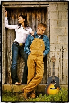 Debut Album From Joey+Rory Streets October 28th