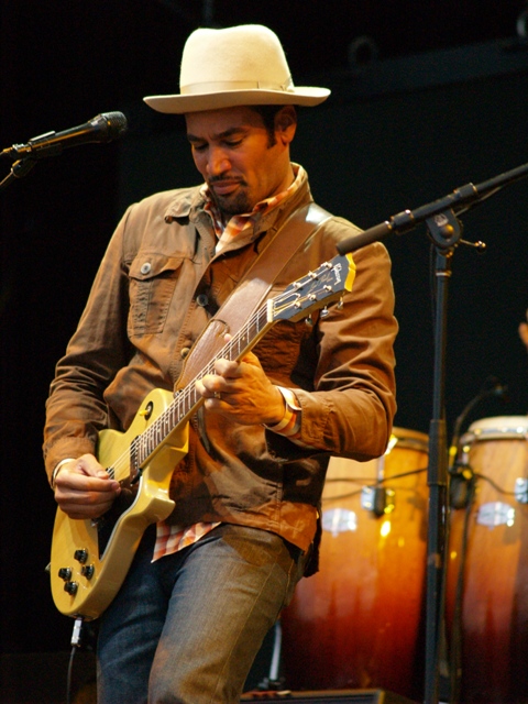 Ben Harper to headline Colorado early vote events