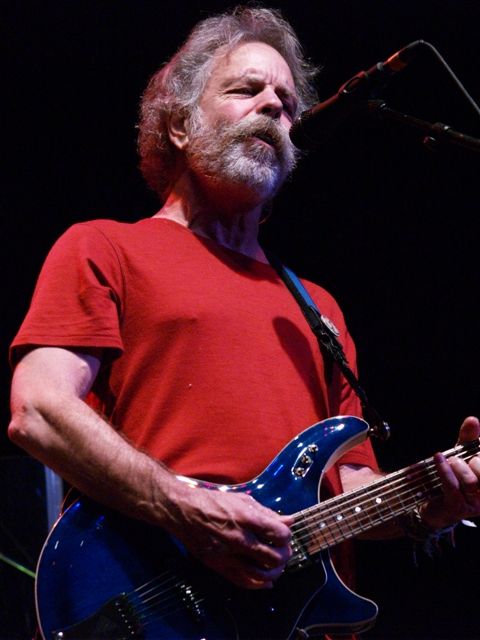 RatDog Waves That Flag on Saturday Night!