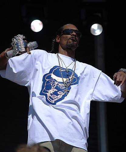 B.O.M.B. Fest News: Weezer, Wiz Khalifa, George Clinton, Wavves…May 28-29