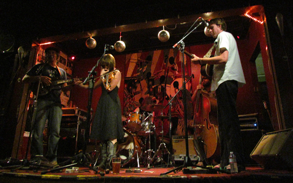 Dead Winter Carpenters Kick Start the New Year