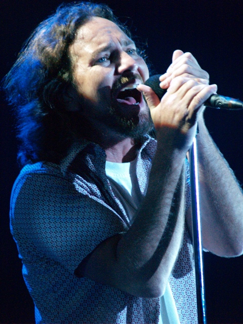 Pearl Jam, Foo Fighters, Florence and the Machine: DeLuna Fest Lineup!