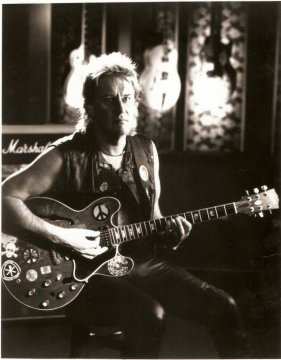 Alvin Lee's new album is 'Still on the Road to Freedom'