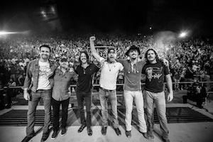 Dierks Bentley Sells Out Red Rocks