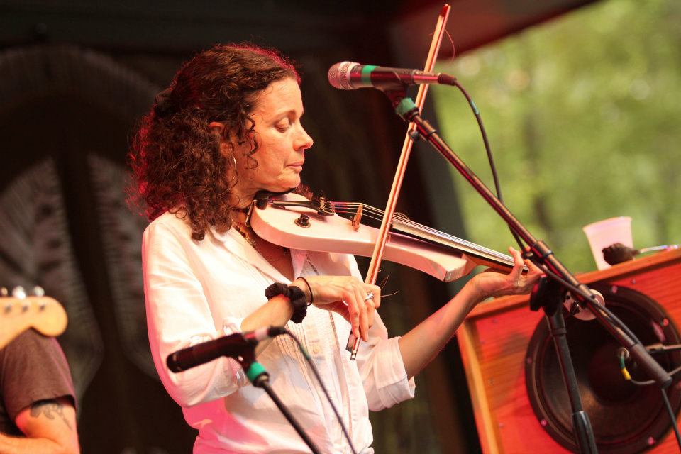Donna The Buffalo Kicks Off Their Fall Tour This Weekend