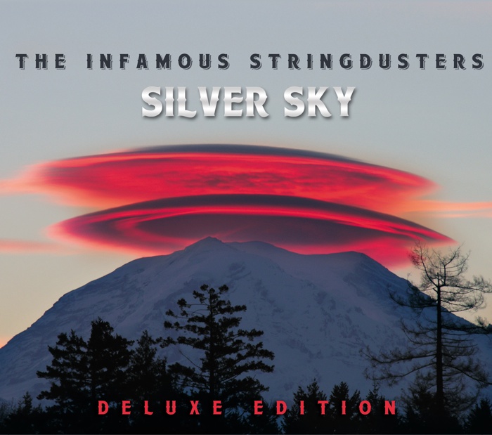Infamous Stringdusters Premier "Rockets" Video + Tour Dates