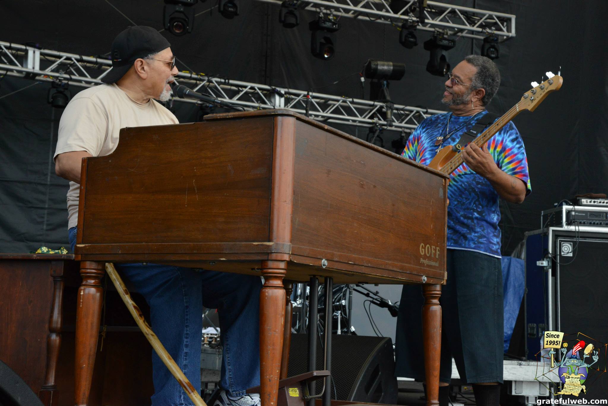 funky METERS @ Vibes