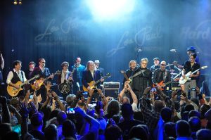 Legendary Musicians All on One Stage for Les Paul's 100th