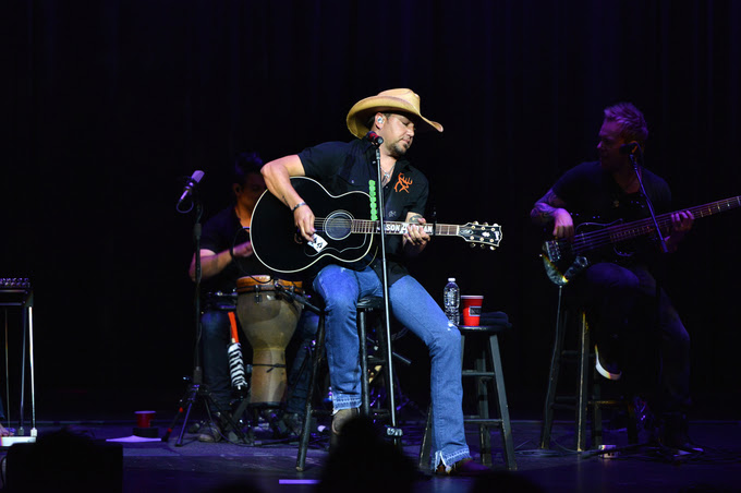 Jason Aldean Raises $500K for Hometown Children’s Hospital