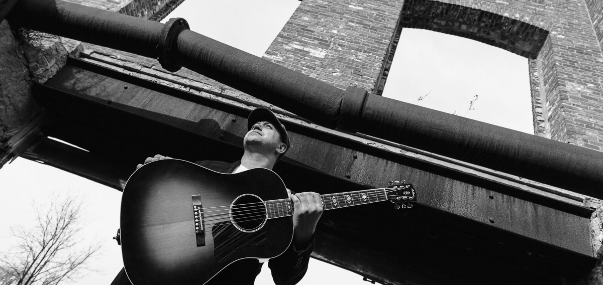 Song Premiere: Daemeon Chili | "Wicked Blues"
