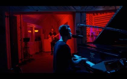 Josh Jacobson Live Session Premiere