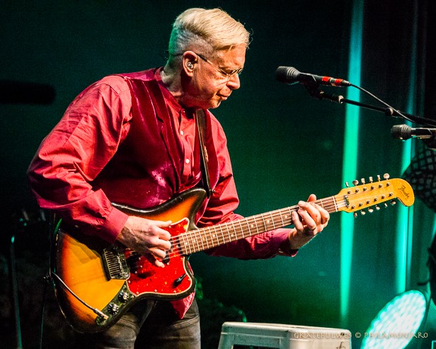Bruce Cockburn Live