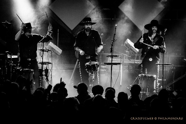 Dirtwire | Concord Music Hall | Chicago, IL