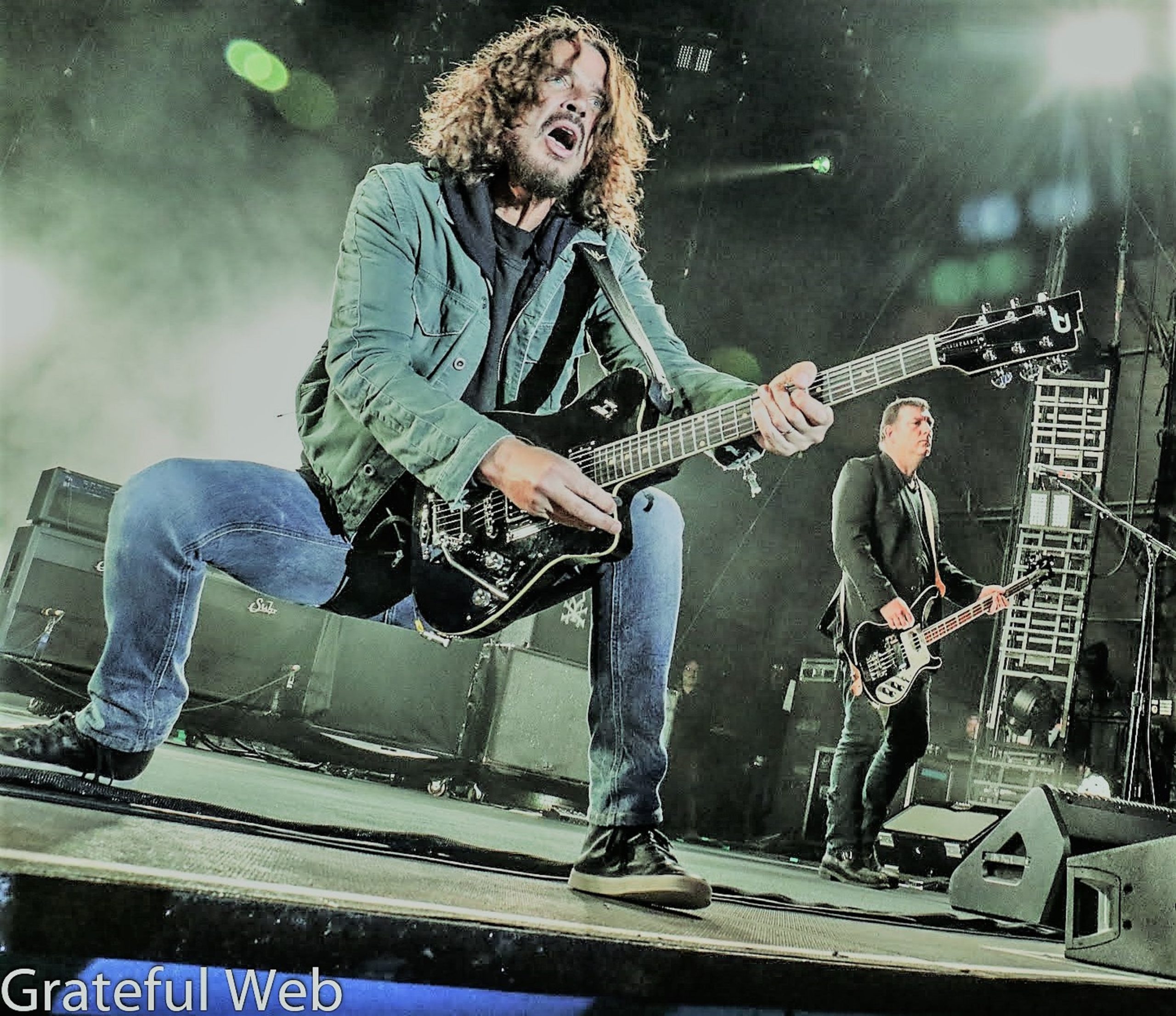 GIBSON: ANNOUNCES LIMITED-EDITION CHRIS CORNELL TRIBUTE GUITAR