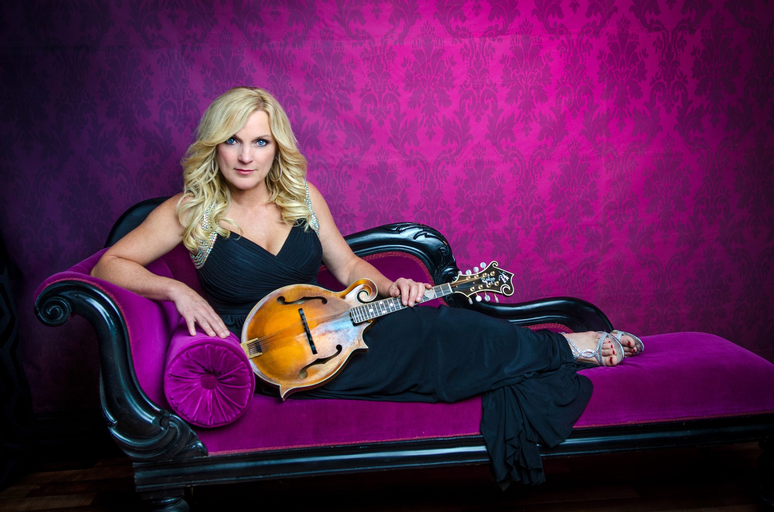 Rhonda Vincent & The Rage Nominated For Four 2019 IBMA Awards