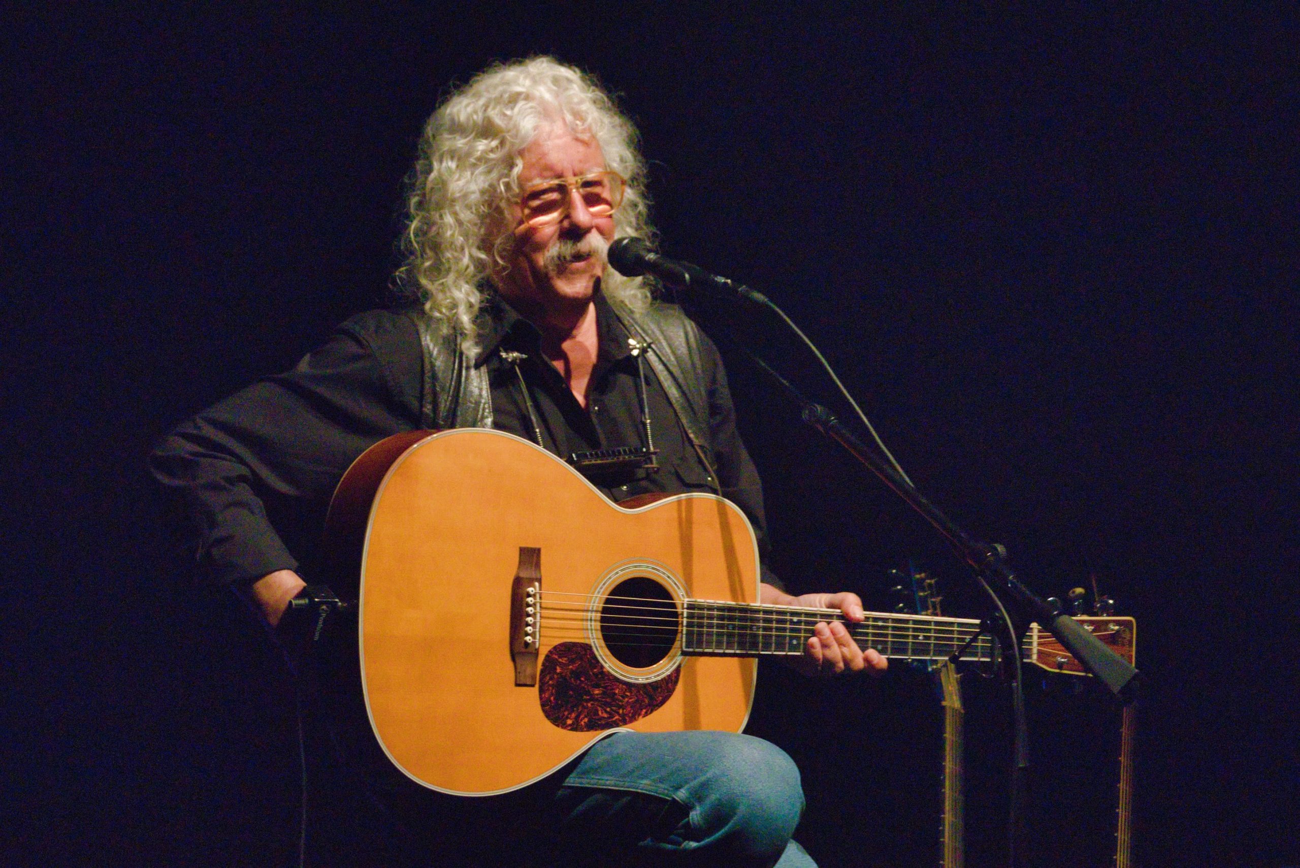 Arlo Guthrie to play the Boulder Theater in May 2020