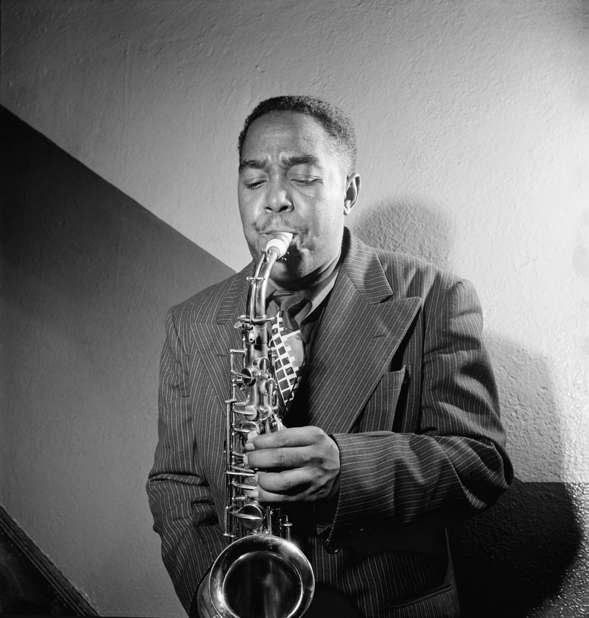 BIRD LIVES! Charlie Parker Turns 100 With Help From Famous Fans President Bill Clinton, Herbie Hancock, Wynton Marsalis, Jon Batiste, Jeff Goldblum and Others