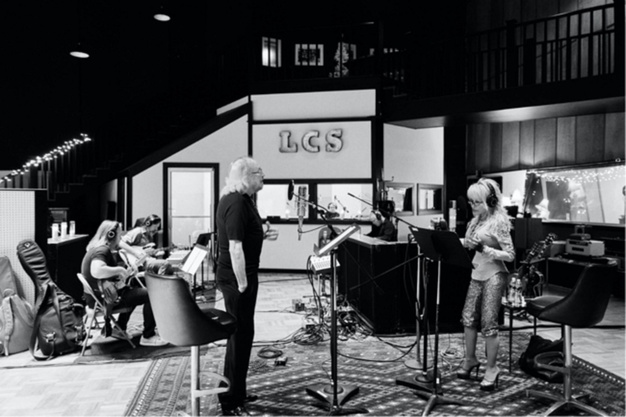 Barry Gibb and Dolly Parton collaborate on “Words” out today