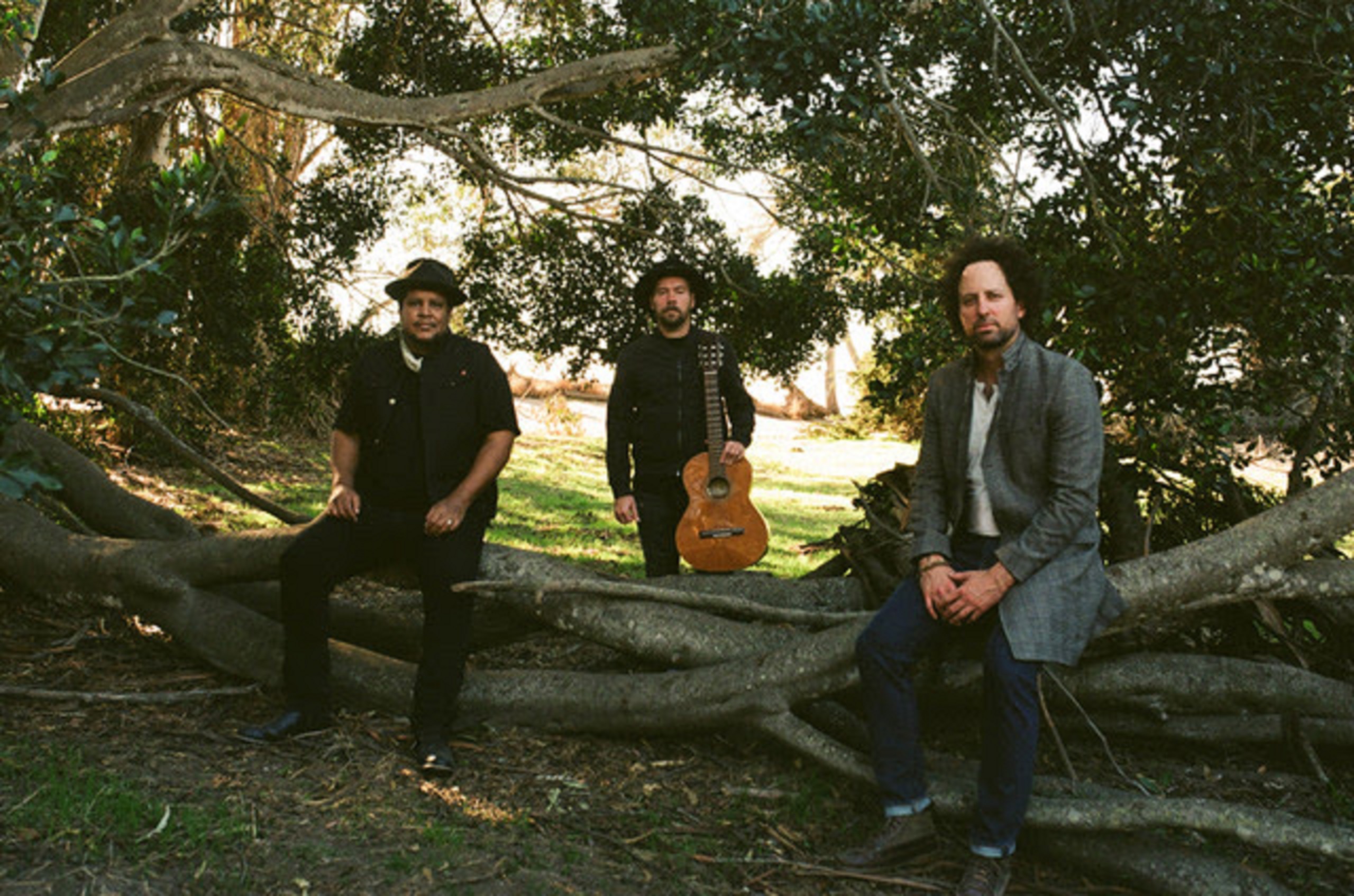 Leon Creek Shares "Shakes The Ground"