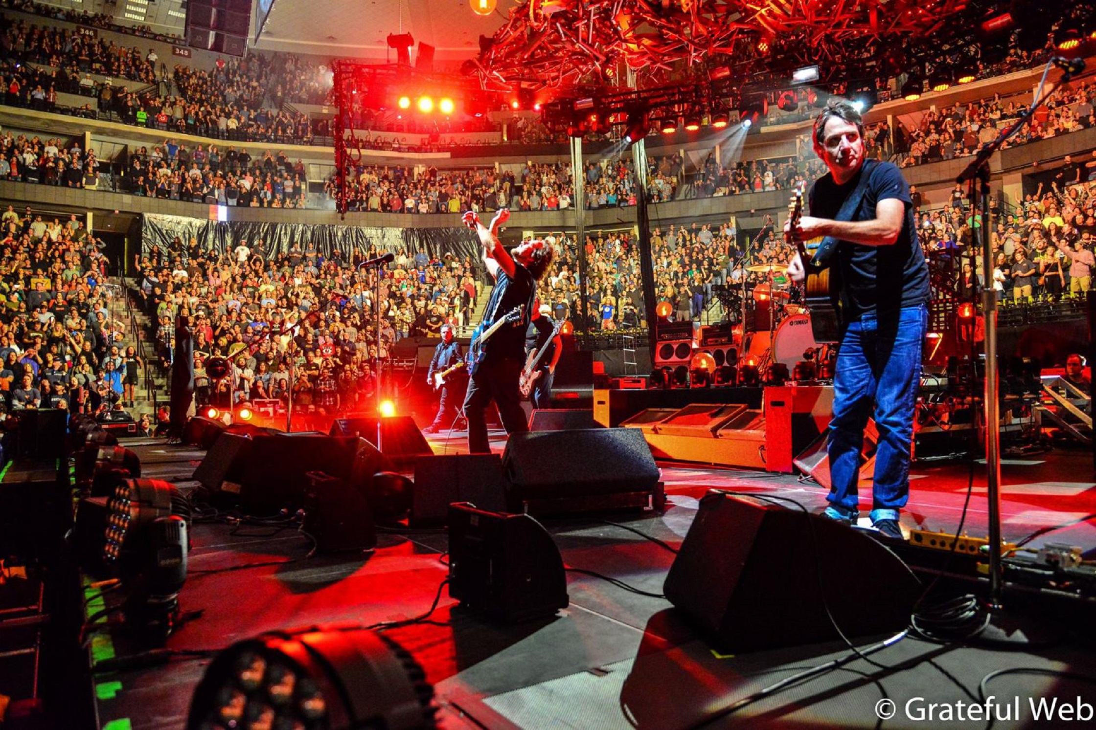 Pearl Jam’s Eddie Vedder Interviews Crew Aboard The International Space Station In Celebration of Earth Day 2022