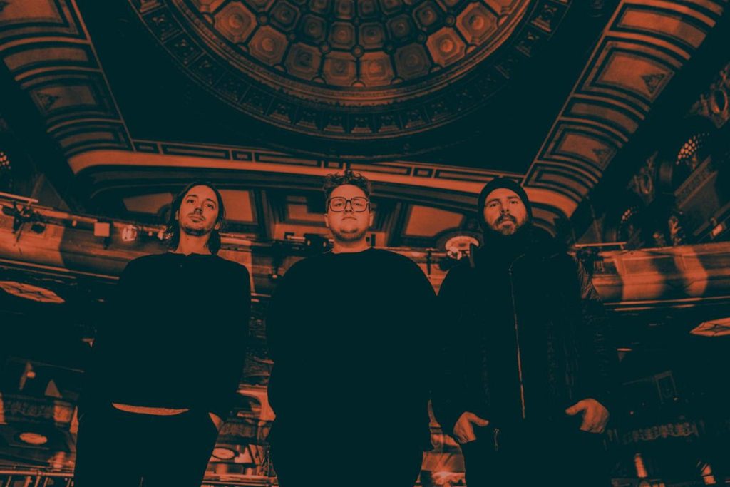 Michigander & Manchester Orchestra Release New Single "In My Head"