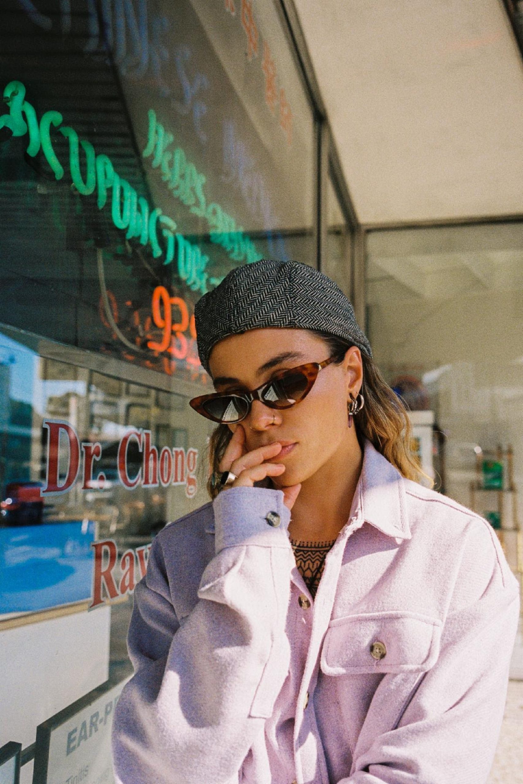 TASH SULTANA Talks About Their New ‘MTV Unplugged, Live In Melbourne’ Album’ And North American 2022 ‘Terra Firma’ Headlining Tour In New Q&A