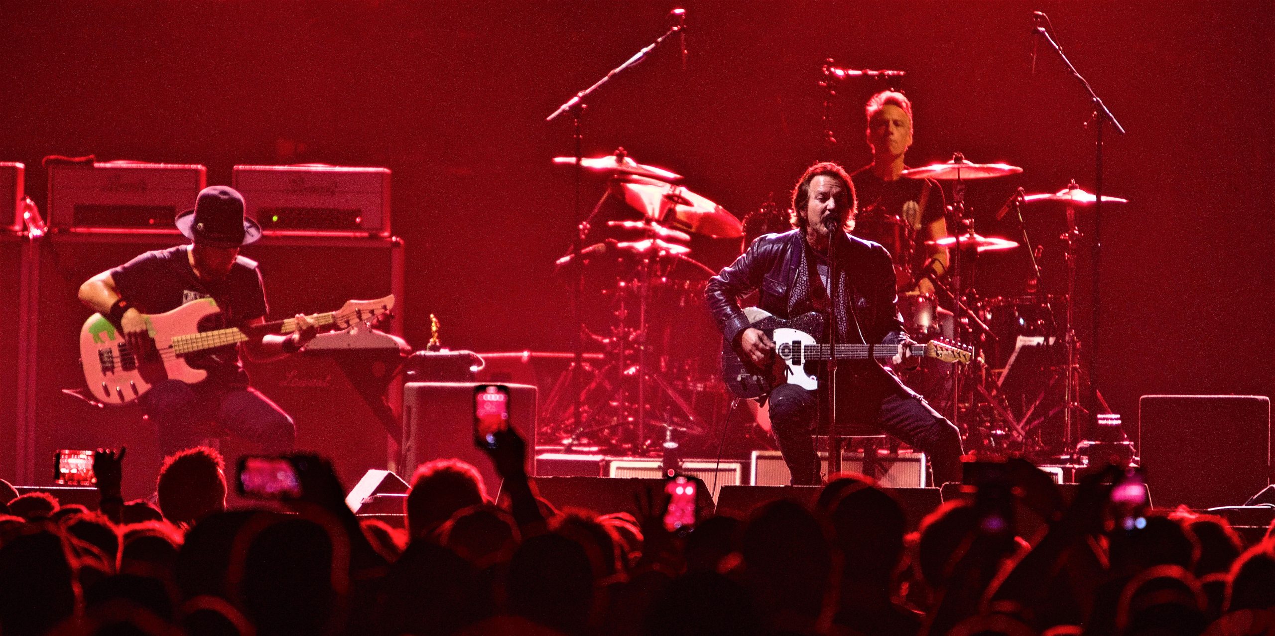 Pearl Jam | Ball Arena – Denver, CO | 9/22/2022