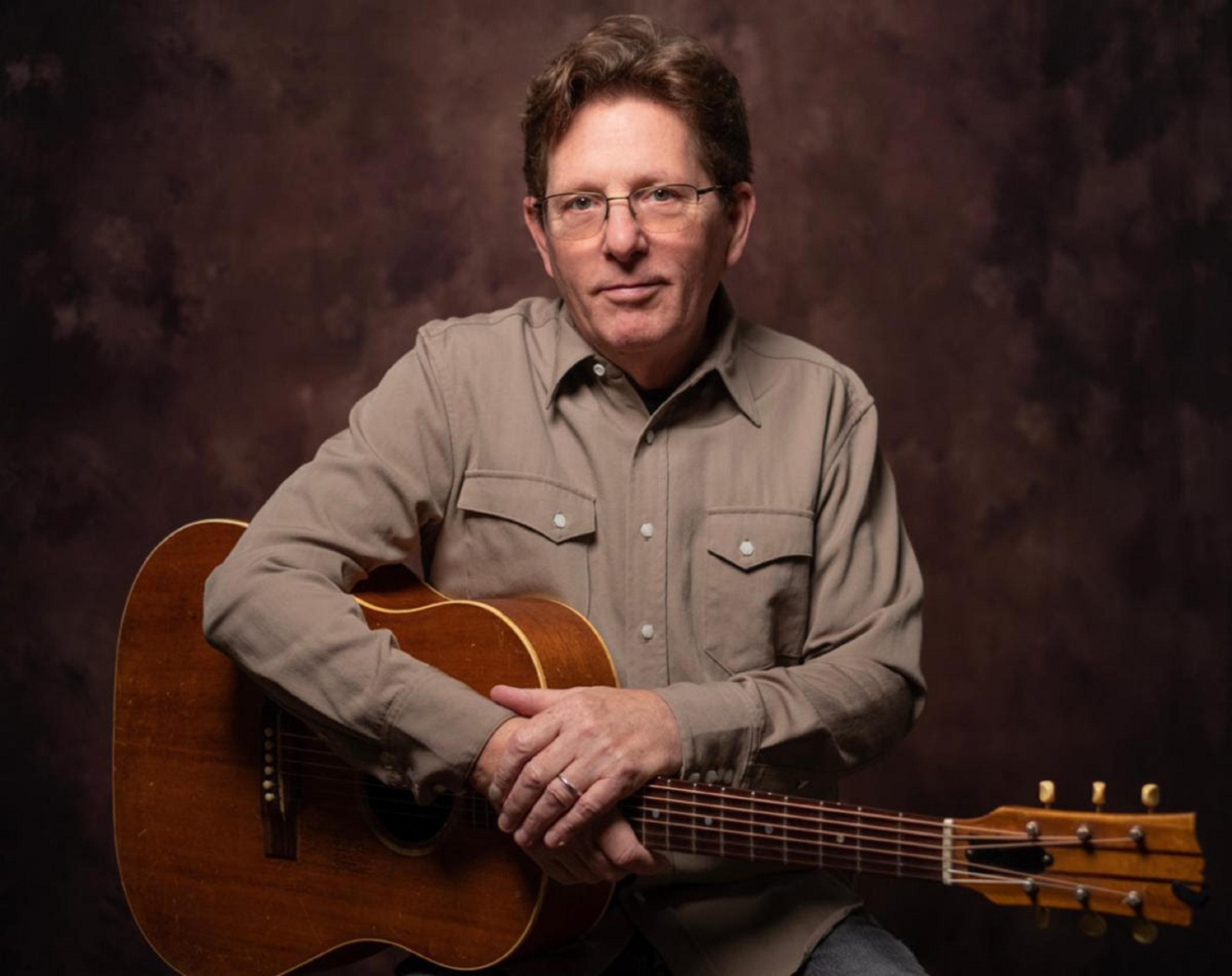 TIM O'BRIEN WELCOMES SPRING WITH HIS UPBEAT NEW SINGLE ﻿"LITTLE LAMB LITTLE LAMB"