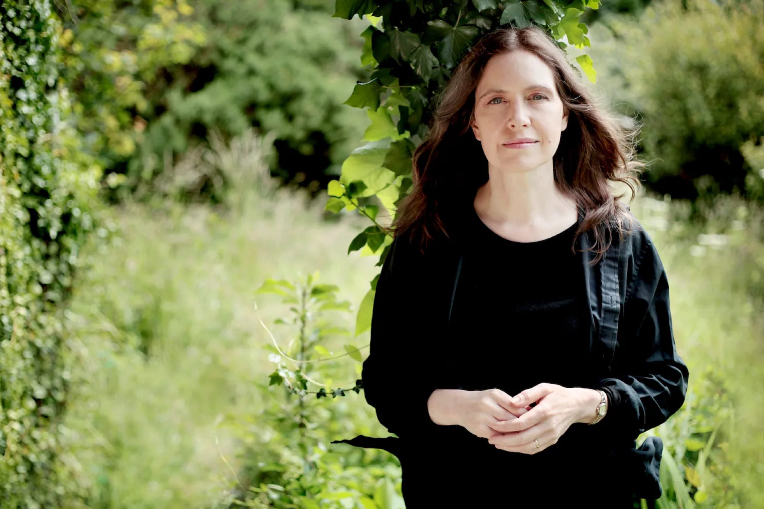 Sarah McQuaid kicks off 3-month US & UK tour with hometown shows on both sides of the pond