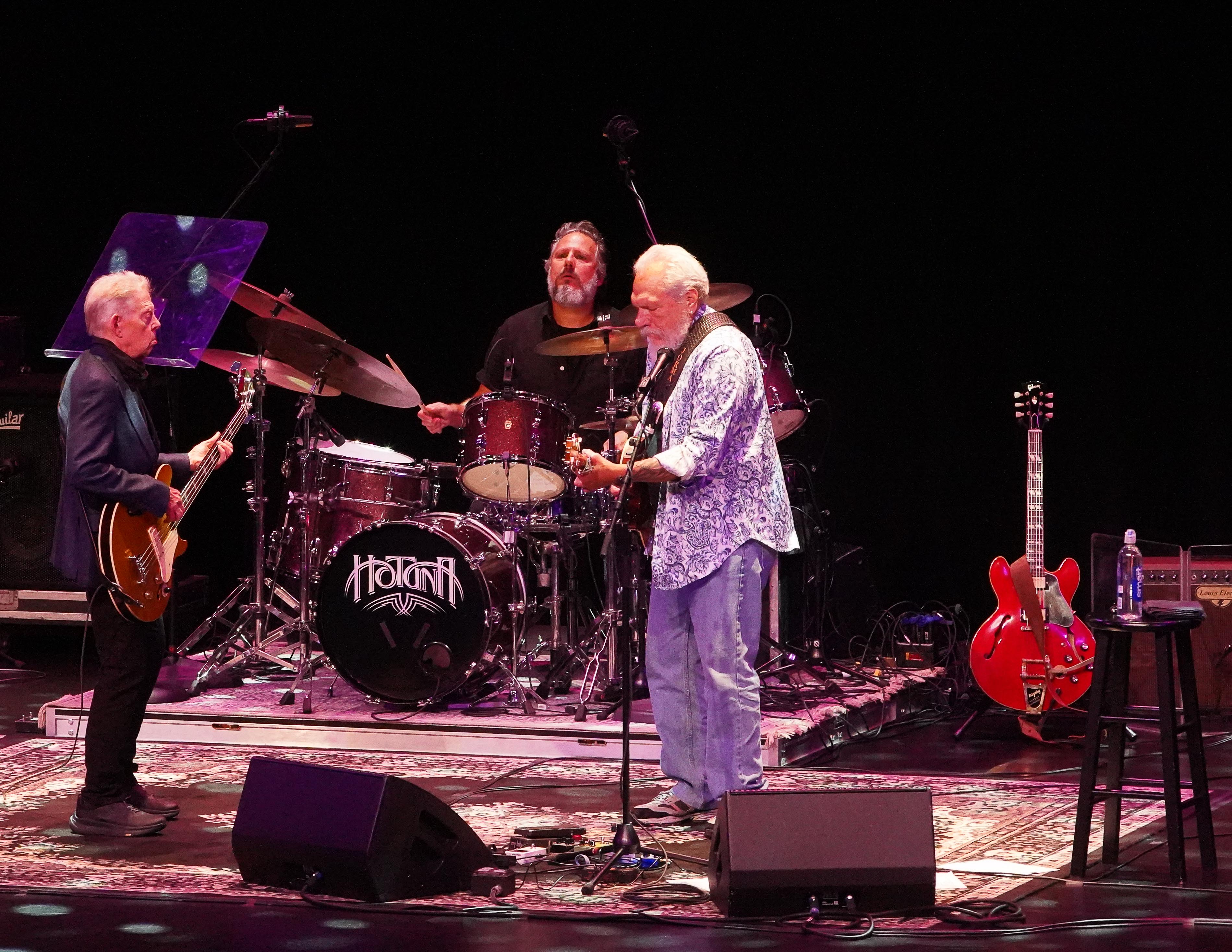 Hot Tuna | Fort Lauderdale, FL