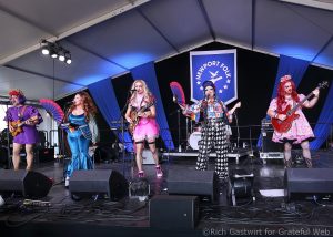 Grateful Web Interview with BERTHA – Grateful Drag