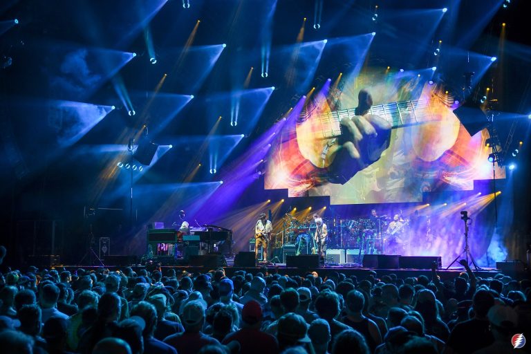 Dead & Company | Bristow, VA | photo by Katie Friesema
