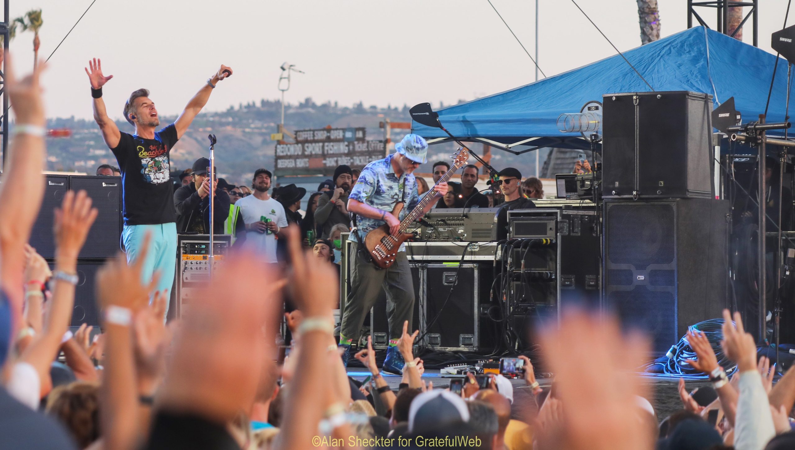 311's Nick Hexum (left) and 