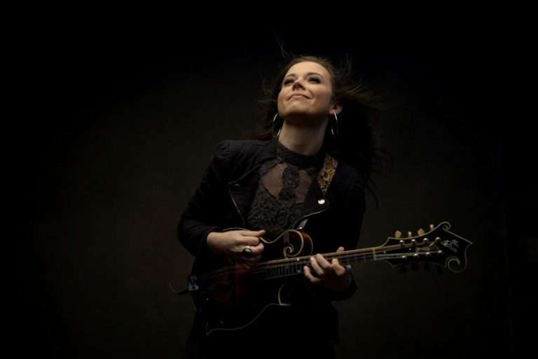 Gibson honors Sierra Hull, the first female artist to have a signature Gibson mandolin with the F-5 Master model and F-5G, out worldwide on October 7