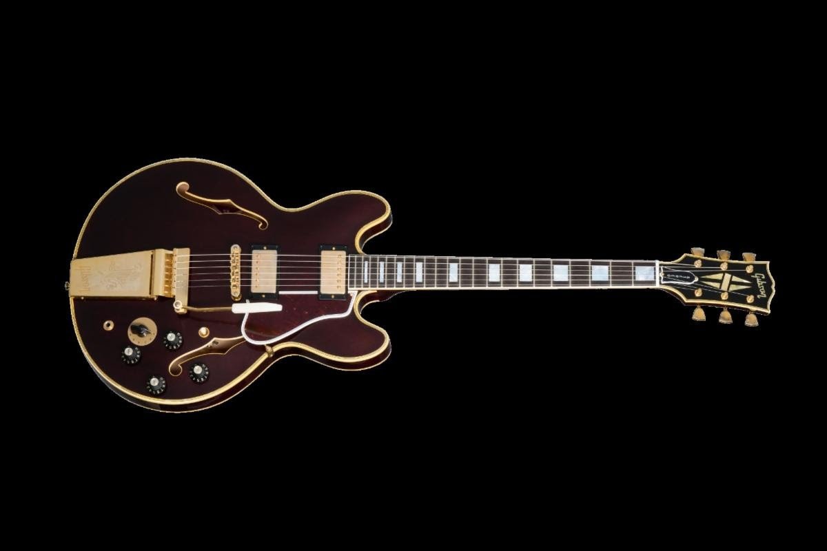 Above: the Gibson B.B. King 