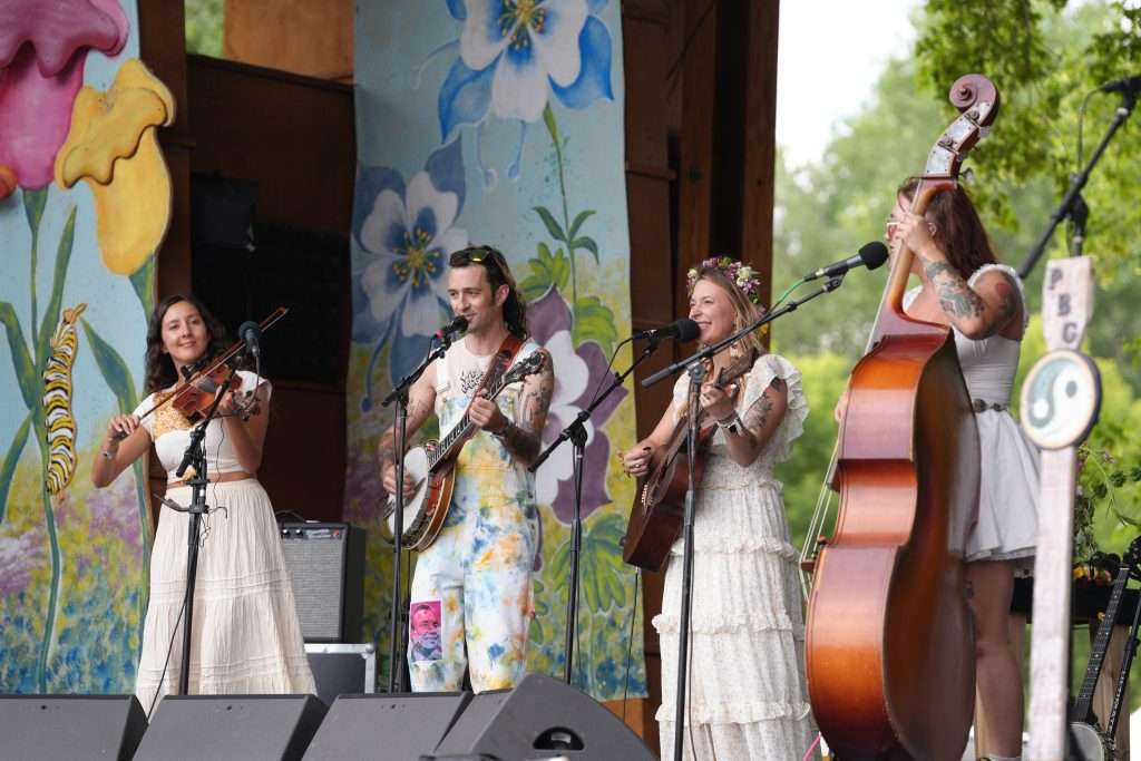 Lindsay Lou with Kyle Tuttle