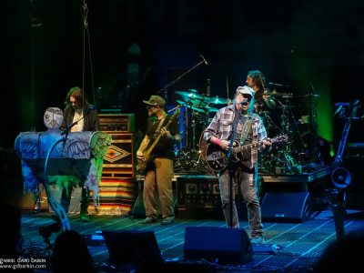 Take a Look at His Life: Old Man Neil Young and the Chrome Hearts on Tour